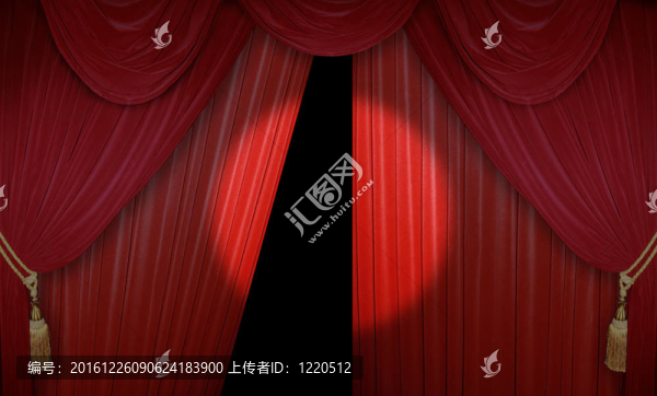 聚光燈照在舞臺(tái)