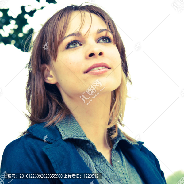 思想的女人