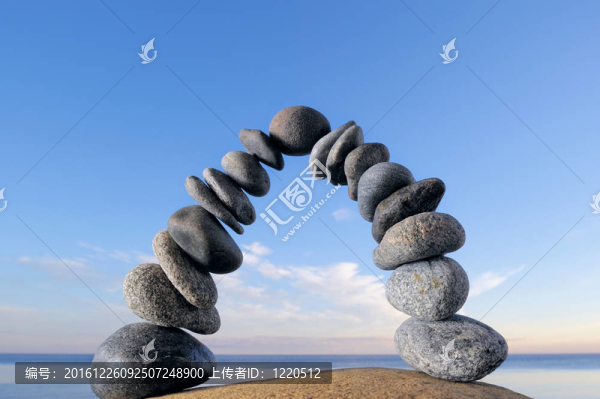 彎曲的石頭
