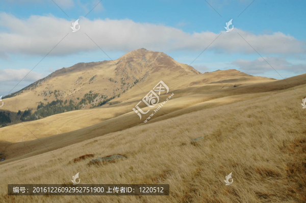 地山；羅馬尼亞