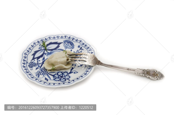 盤子上的餃子