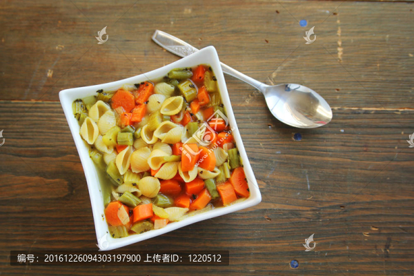 蔬菜湯