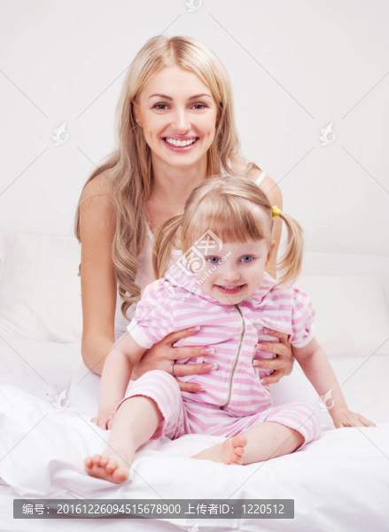 母親和女兒