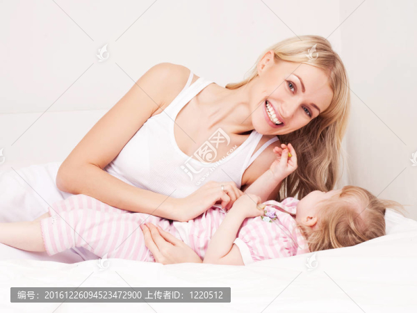 母親和女兒