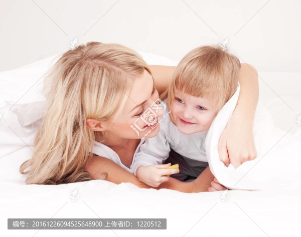 母親和女兒