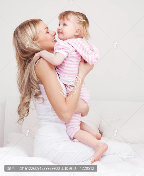 母親和女兒