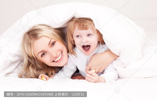 母親和女兒