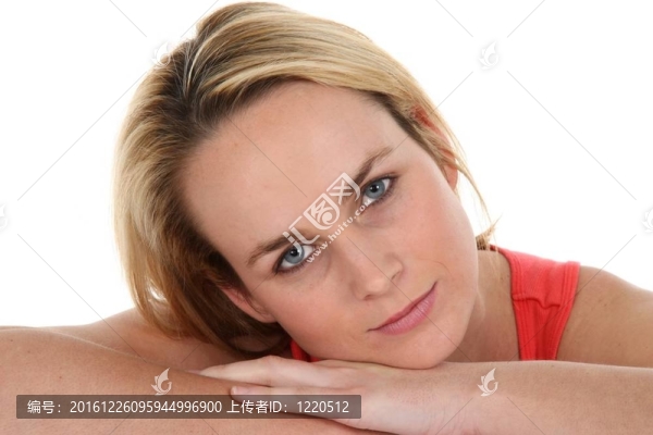 自然的美麗女孩