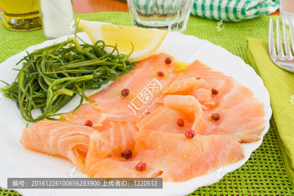 agretti開胃菜鮭魚