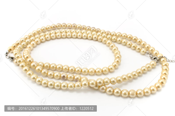 珍珠項(xiàng)鏈