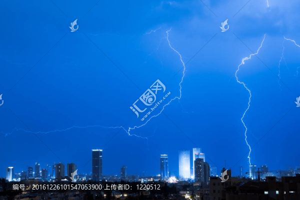 特拉維夫上空的閃電