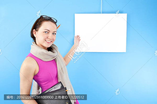 女人
