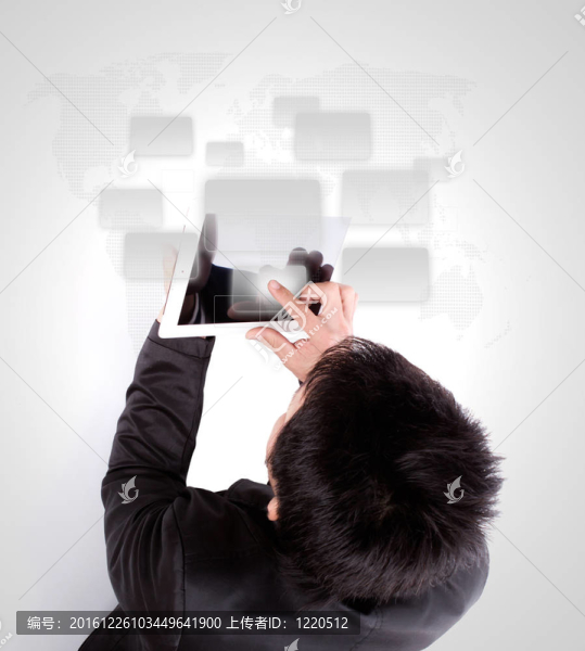使用觸摸屏設(shè)備的商人