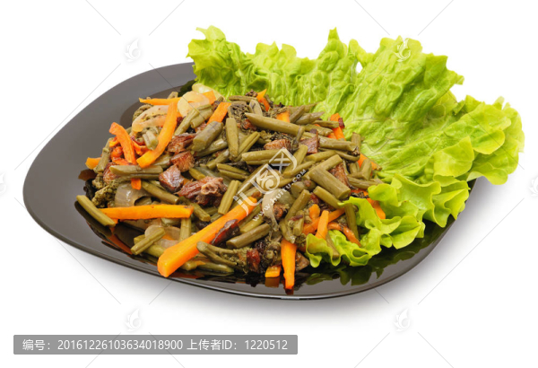 烤牛肉和蕨菜