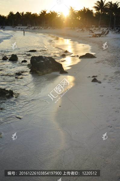 熱帶海灘的日落