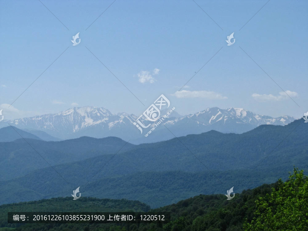 高加索自然保護(hù)區(qū)壯麗的山岳風(fēng)光