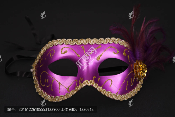 紫色的假面狂歡節(jié)