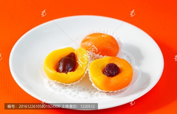 甜杏仁的果實