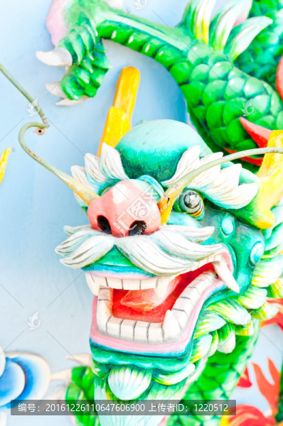 中國(guó)龍的雕像