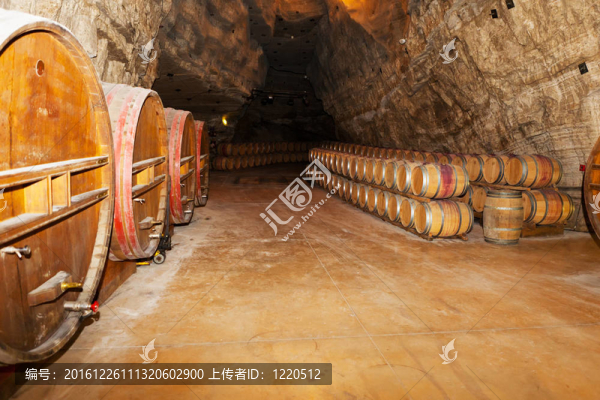 葡萄酒酒桶；法國(guó)