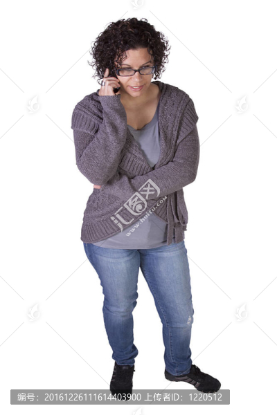 可愛的女孩在電話里說話