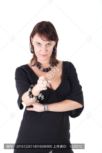 白種成年女人