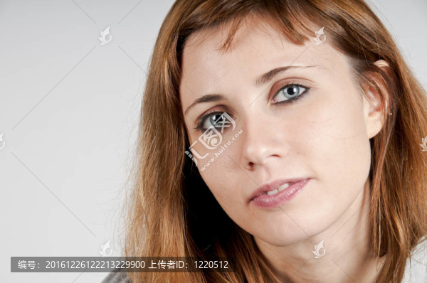 金發(fā)女郎肖像