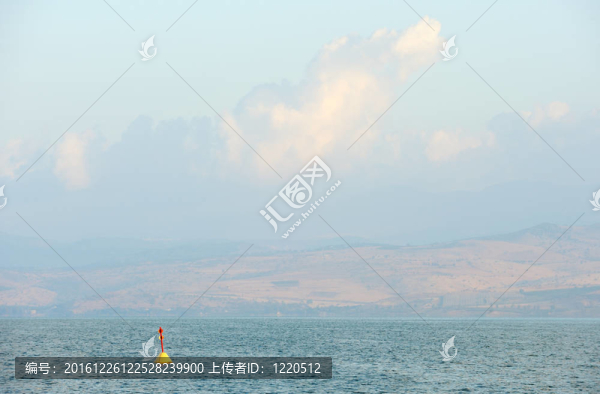 Kinneret湖的黎明