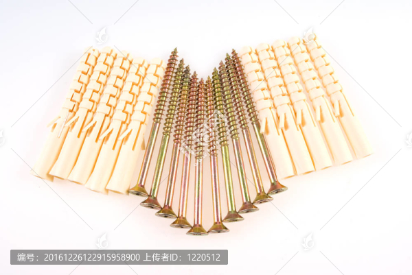 白色背景上的螺絲