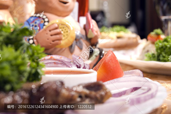 節(jié)日的餐桌