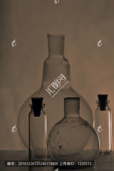在實(shí)驗(yàn)室
