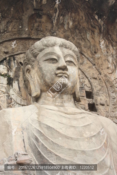 龍門石窟在洛陽(yáng)。佛