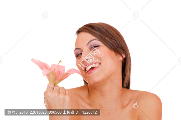 美麗的女人與花孤立的白色