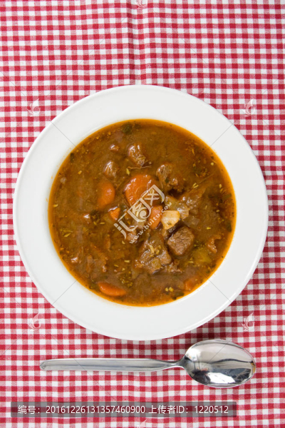 燉牛肉湯