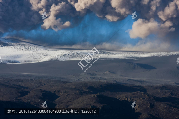 火山噴發(fā)