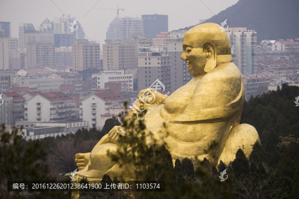 黃金大佛
