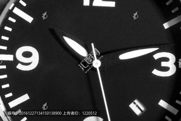 黑白時(shí)鐘。