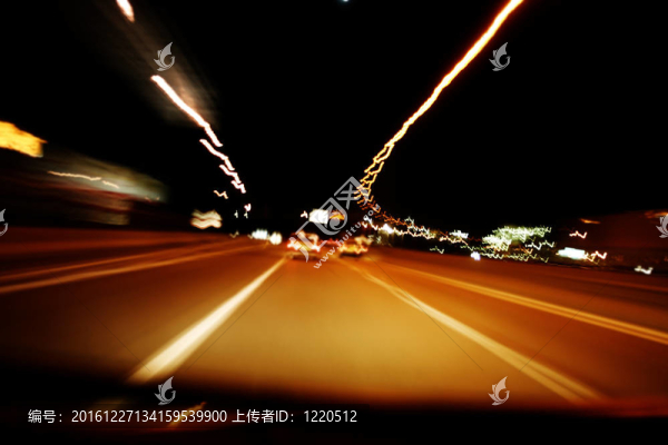 路上的夜晚