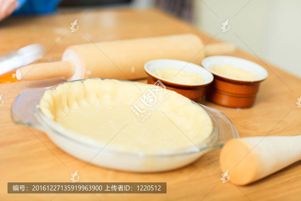 烤餡餅的特寫