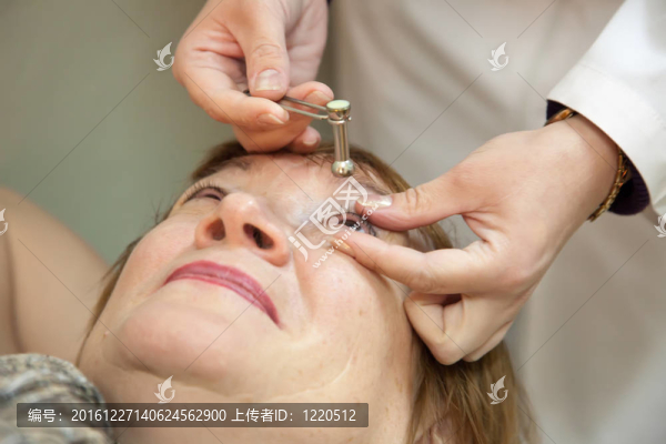 眼科測量眼壓