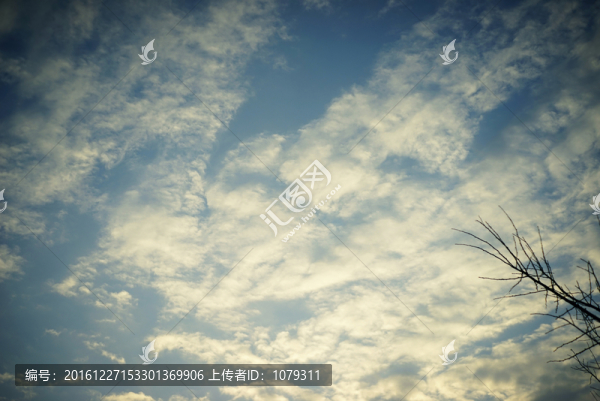 藍(lán)天白云霞光