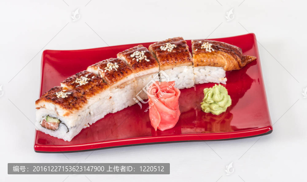 日本傳統(tǒng)美食-,Maki,Roll黃瓜，奶油奶酪和生鮭魚和鰻魚