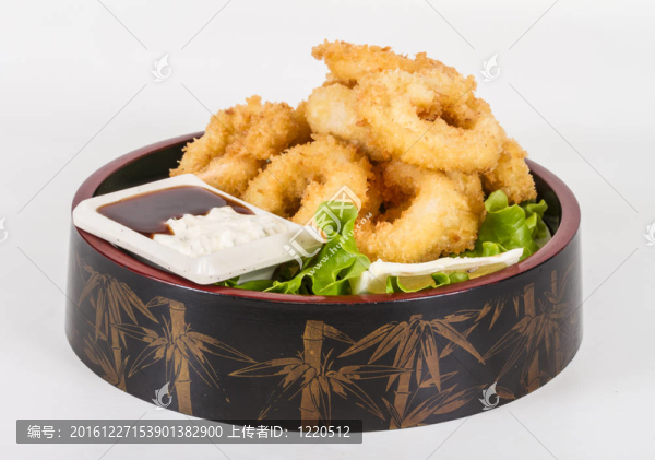 深油炸魷魚圈魷魚沙拉
