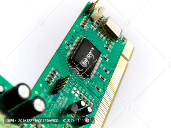 解決方案電路板上的PCI白色