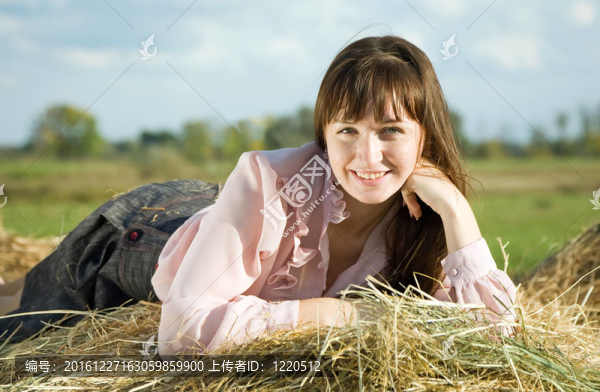 夏天的女孩