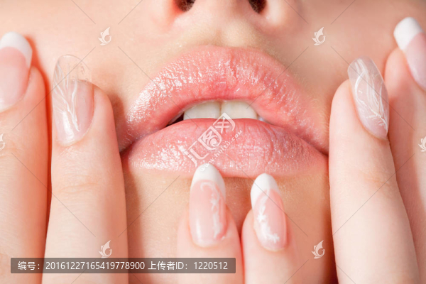美女