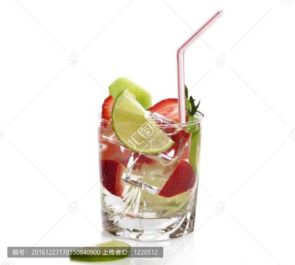 加冰水果飲料