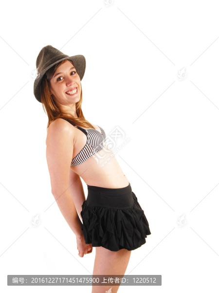 穿裙子和胸罩的女孩。