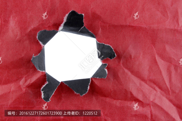 孔在紙