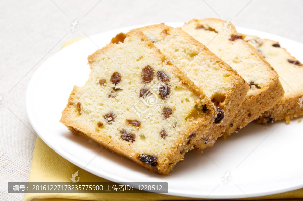 葡萄干蛋糕